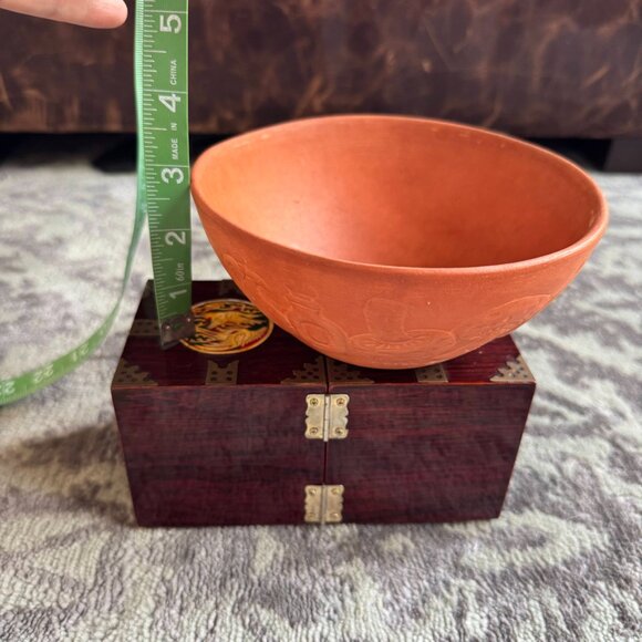 Two Vintage Gourmet Topf Terra Cotta Clay Bowls - Picture 8 of 8